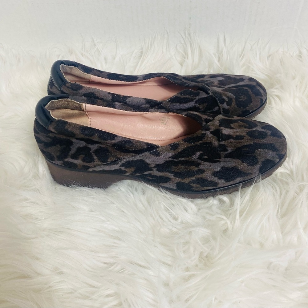 Taryn Rose Womens Animal Print Loafers Size: 5M - Picture 8 of 8